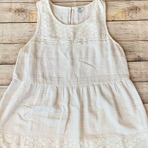 Crown and Ivy tank top!